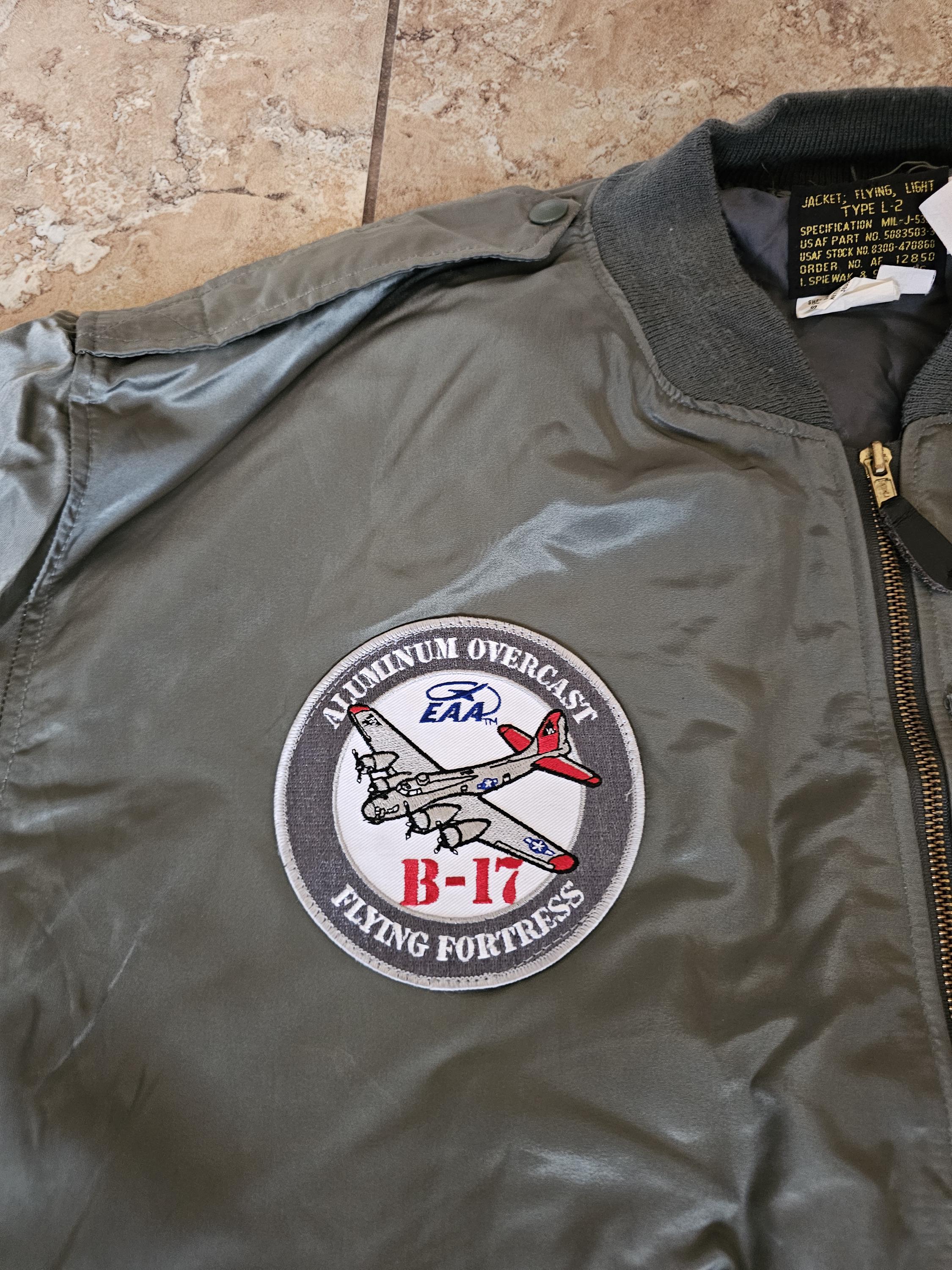 Vintage L-2 Light Flying Flight Bomber Jacket Green B-17