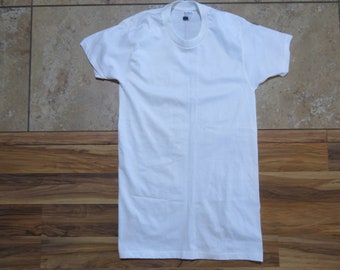 Vintage NWOT Plain Blank T-Shirt Minimalistic White Sears Blacked Out on Tag Made in USA Sz M (Tall)