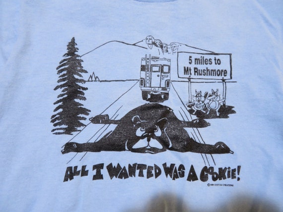 Vintage Kids Humorous Mt Rushmore Souvenir T-Shir… - image 2