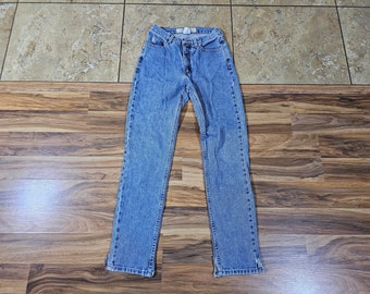 Vintage Guess Jeans Zip Fly Light Blue Wash Sz 27  Measured 24x31