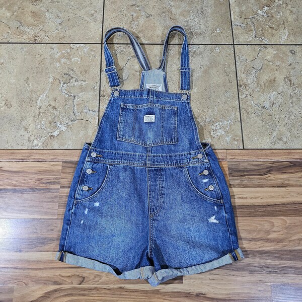 Levis Medium Wash Blue Denim Overalls Shorts Sz M