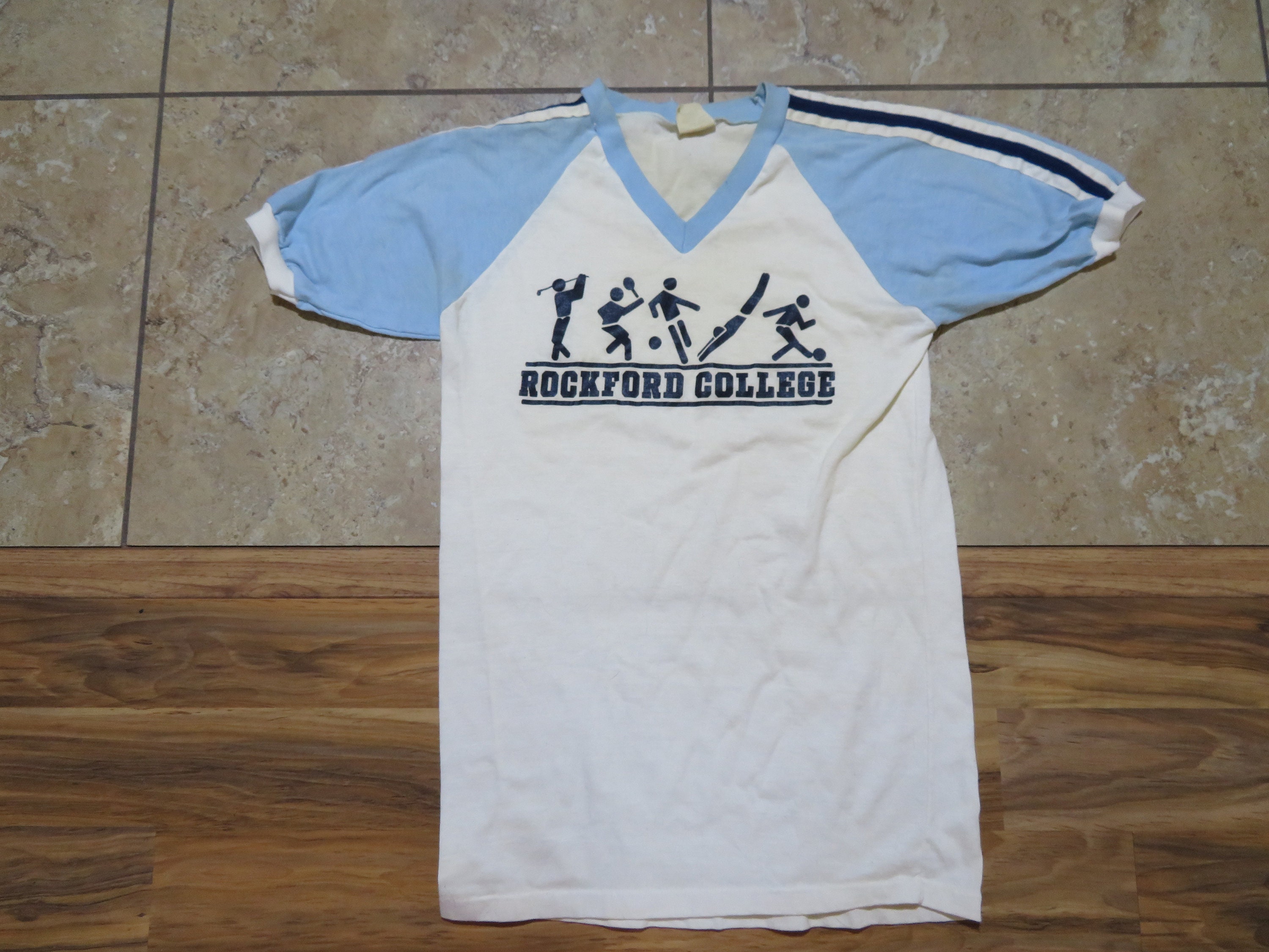Vintage College Ts - Etsy Vintage College Ts - Etsy