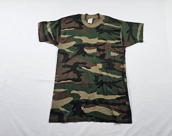 NWOT Vintage Green Woodland Camo Camoflauge Pocket 50/50 T-Shirt Duck Bay Sz M-L Skate Punk Grunge Surf B10
