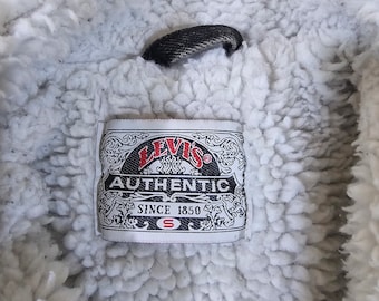 Vintage Levi's Sherpa Lined Trucker Style Red Tab Black Denim