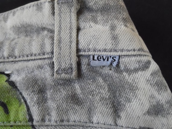 Vintage Levis Denim Jeans with Public Enemy Chuck… - image 9