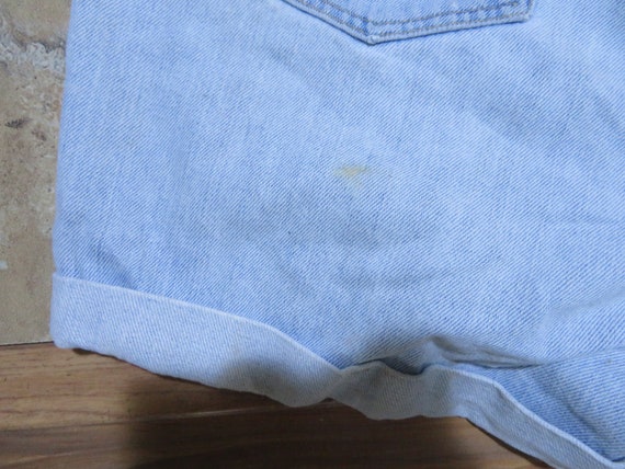 VTG GUESS Jean Shorts Light Blue Wash Made in USA… - image 4