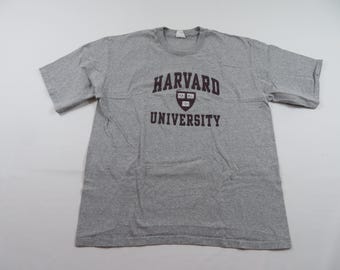 ハーバード大学 ホワイトグラフィックTシャツ - Etsy 日本