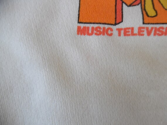 Vintage MTV Sams Ford White Sweatshirt Sweater Sz… - image 3
