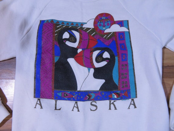 Vintage ALASKA Penguin Bird Graphic Souvenir Swea… - image 2