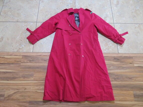 VTG Women's London Fog Trench All Weather Long Co… - image 1