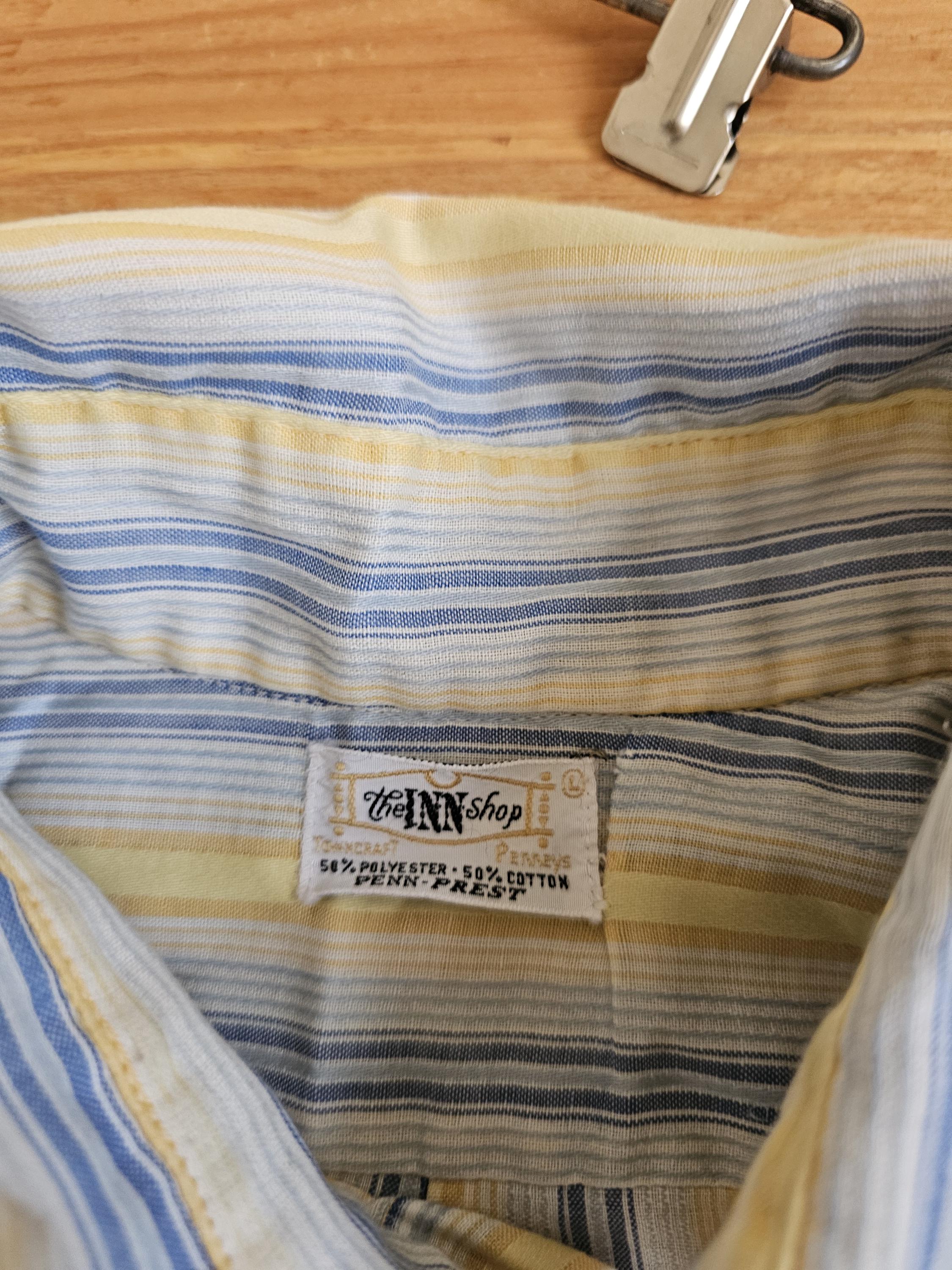 Vintage the Inn Shop Montgomery Ward Light Weight Striped 1960/70s