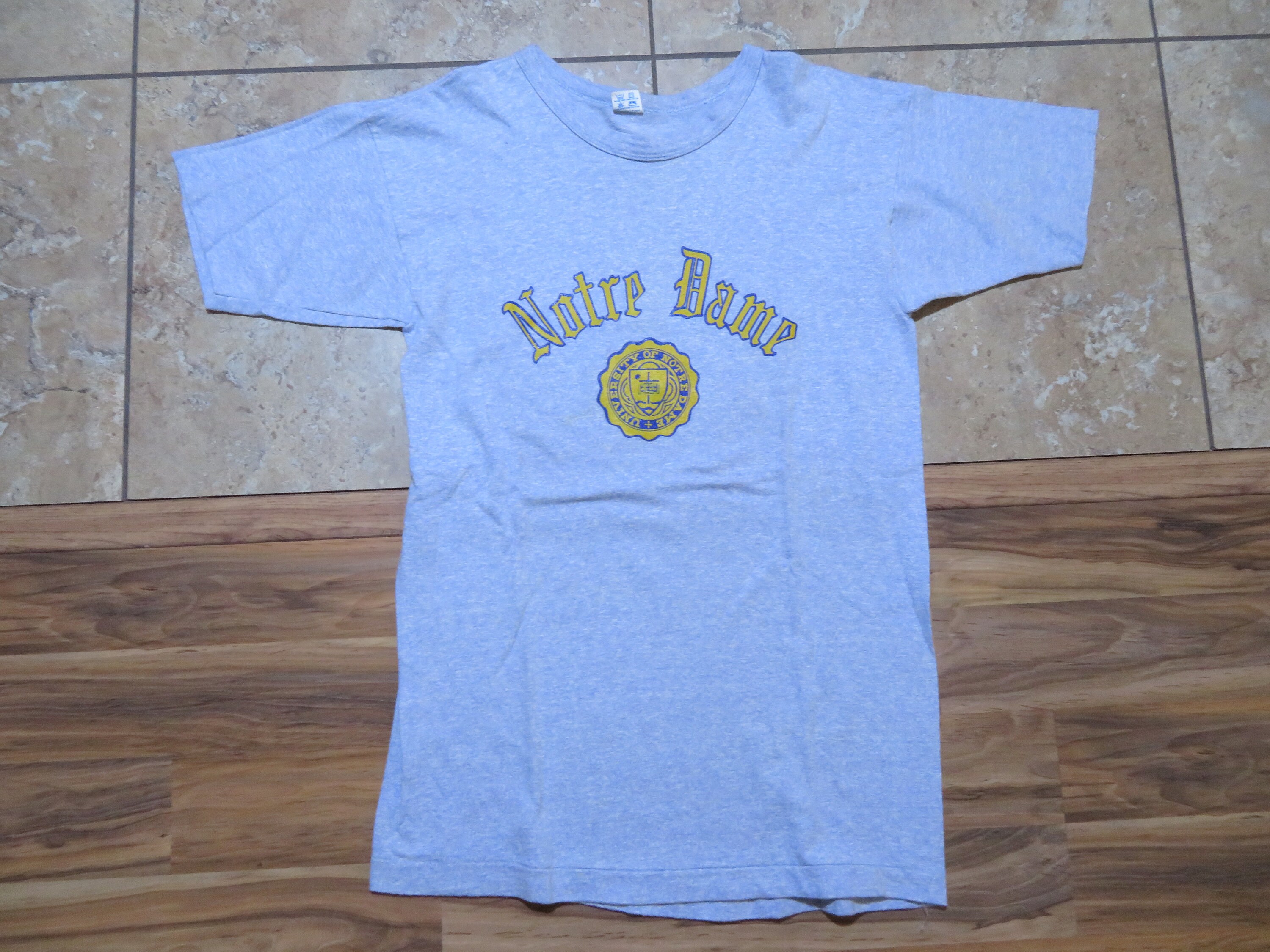 Vintage 1980s Champion Notre Dame 88/12 T-shirt Blue Fleck