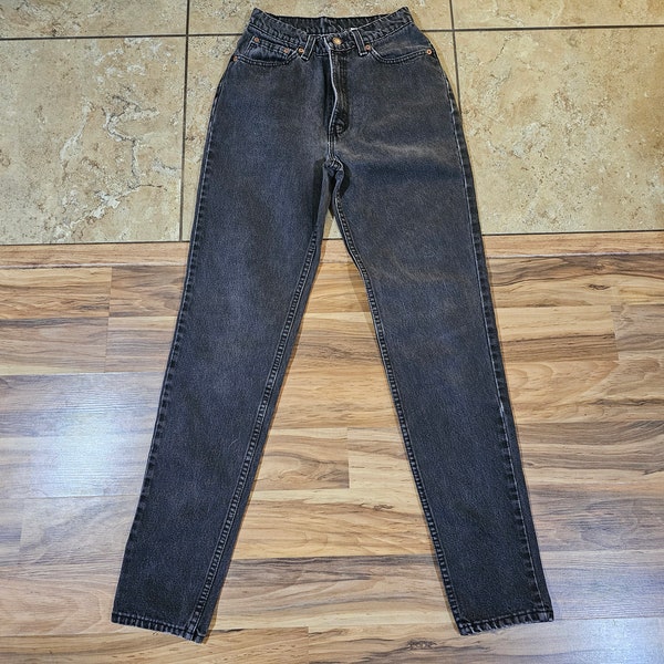Vintage LEVIS 512 Zip-Fly Jeans Black Wash Slim Fit Tapered Leg Made in USA Tagged 9 Long  Measured  24x32 High Waist Rise