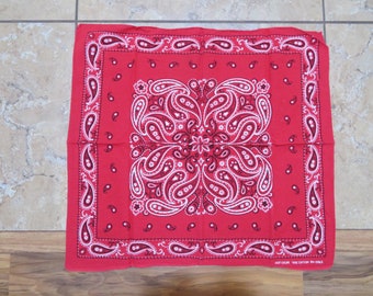 Vintage Fast Color Bandana Kerchief Hankie Red White Black Paisley Cotton  20.5x19 (A-#5)