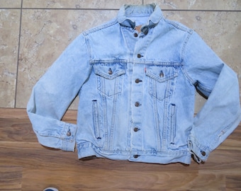 Vintage Levi's Jean Jacket 70506 0217 Size 38 Mens Medium 4 Pocket