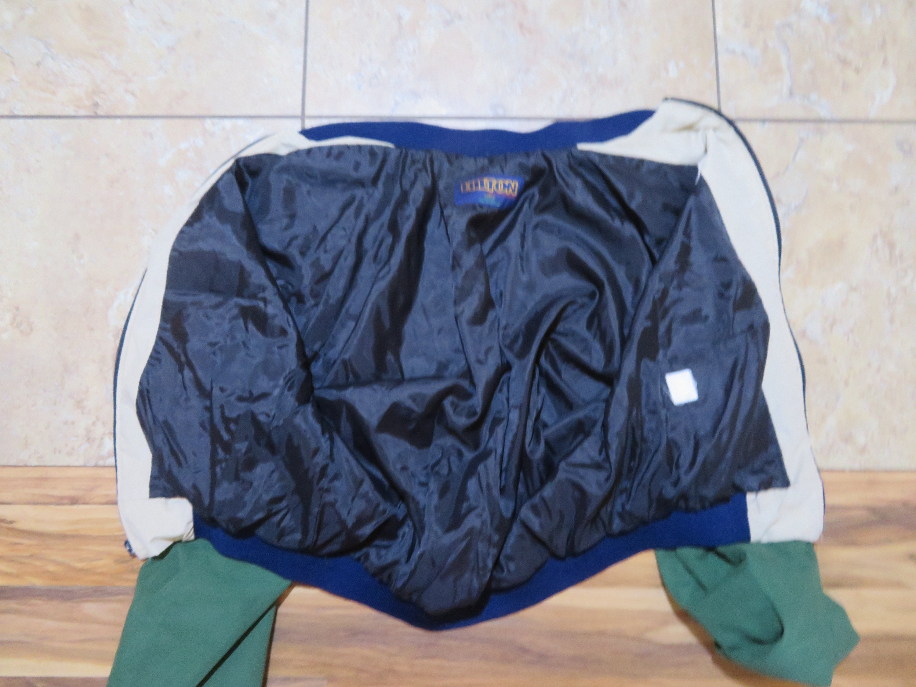 Vintage Hilton Active Apparel Poly-cotton Blend Jackett64