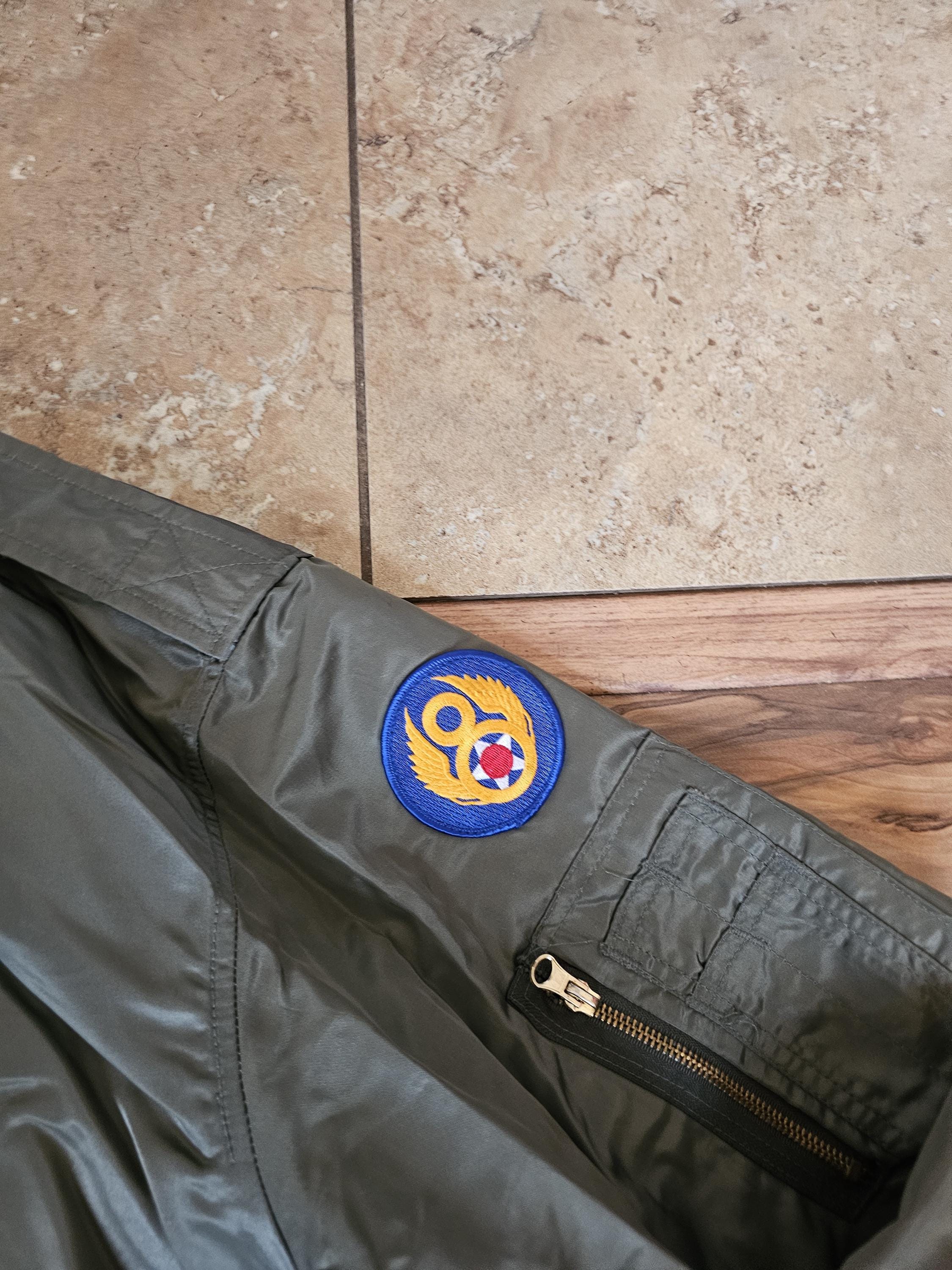 Vintage L-2 Light Flying Flight Bomber Jacket Green B-17