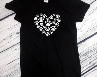 Ladies - Heart Paw T-Shirt Dog Cat Animal Lover Pet Tee T Shirt Valentines Day Love Paws