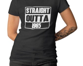 Women’s Straight Outta 1965 T-Shirt, Funny 60th Birthday Shirt, Retro 1965 Birthday Gift, Vintage 60 Years Old Celebration, Crewneck Tee