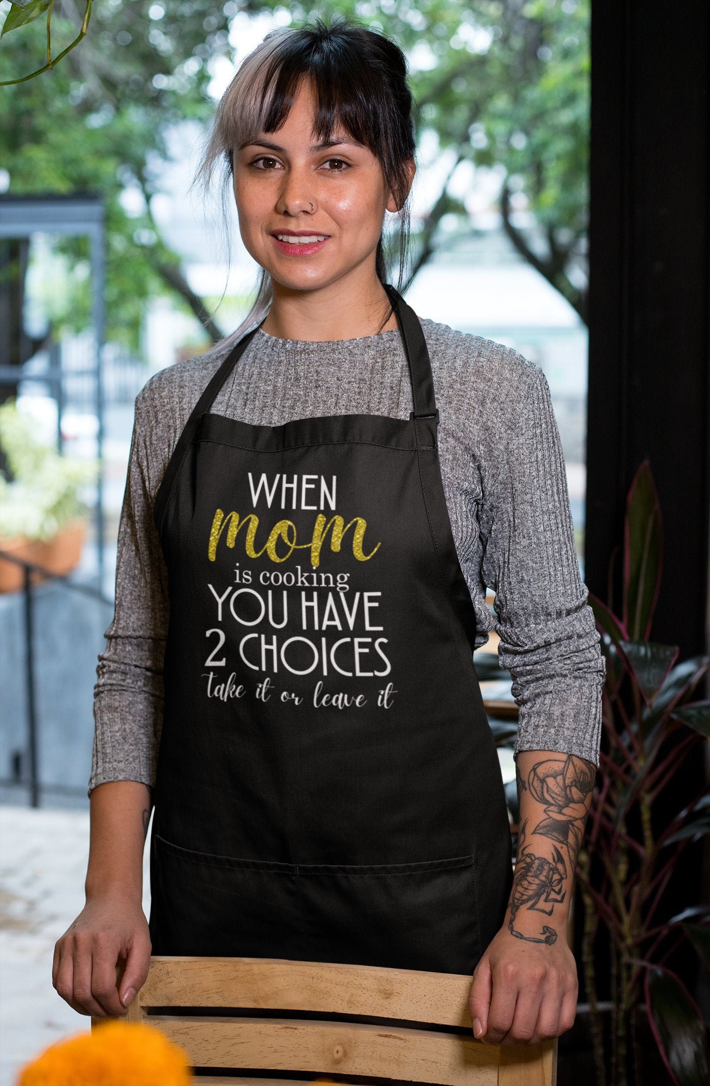 Baking Aprons for Women with 3 Pockets - Funny Gifts for Mom, Wife,  Daughter