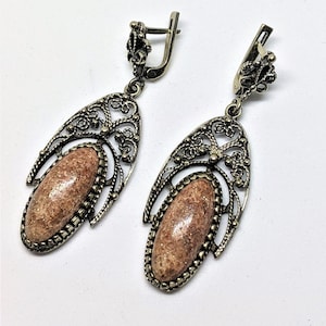 Vintage 70s Gold Aventurine Silver Filigree Dangling Earrings