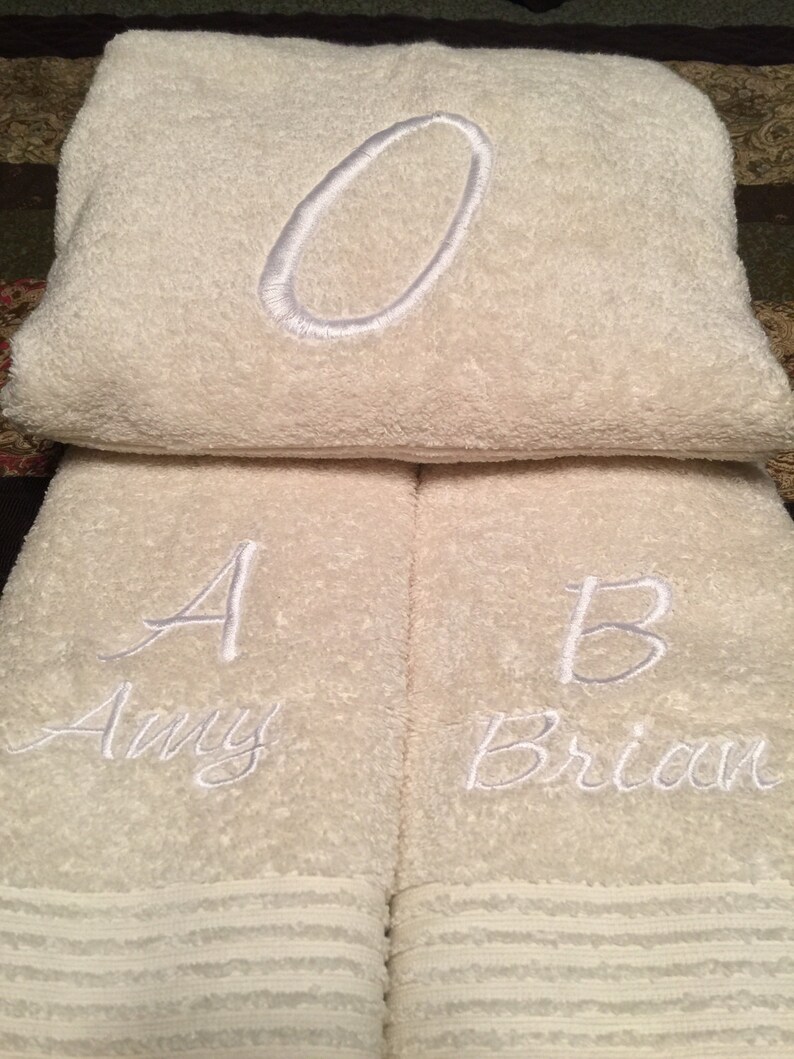 Monogrammed Bath Towel & 2 Hand Towels with Initial and Name Etsy