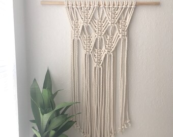 Layered Square Knots Geometric Macramé Wall Hanging // Diamonds Tapestry // Bedroom Wall Art // Office Decor // Boho // Minimalist