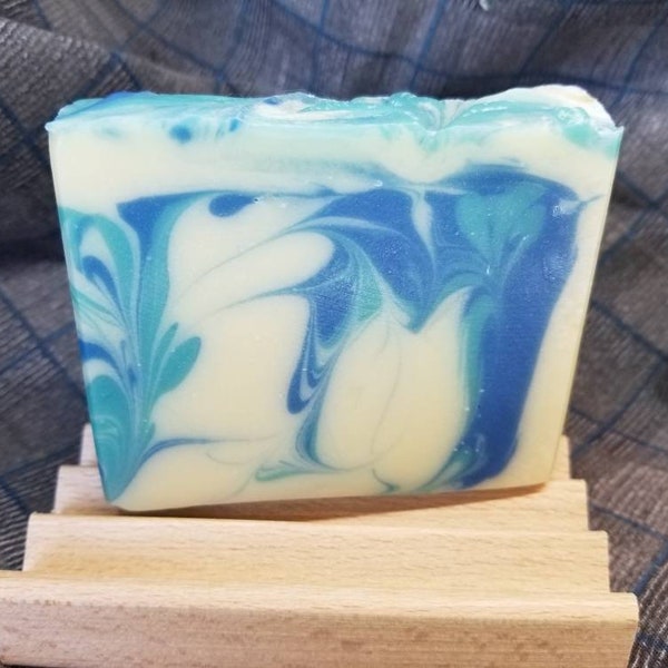 Sassenach-Outlander soap, Claire Fraser soap, Goatmilk soap, Floral soap, Herbal soap, Shea butter, Cocoa butter, Kaolin clay