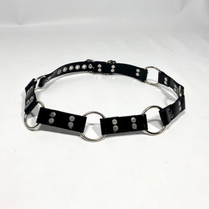 SIXX RING bondage belt // Faux leather