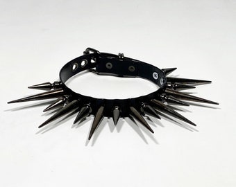 ABYSS SPIKE COLLAR // Faux leather
