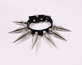 COLOSSAL SPIKES COLLAR // Faux Leather & Glossy Vinyl Rivet Choker