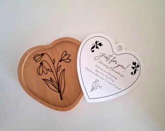 January Birth Flower Ring Dish – Snowdrop Engraved Bamboo Jewelry Tray – Personalized Birthday Gift for Her, cute gift for friend or teacher
