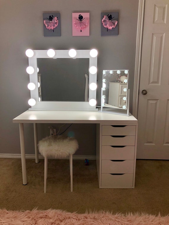 vanity mirror and desk with lights