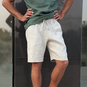 Herren-Leinen-Shorts, Sommer-Shorts, Shorts für Männer, Frühlings-Shorts, Herren-Bio-Kleidung, Strand-Shorts, Basic-Shorts, Beige-Shorts Bild 1