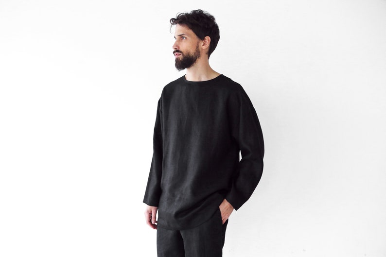 Mens linen oversize sweatshirt, Black sweatshirt, Shirt for men, Mans relax shirt, Black shirt, Beach linen shirt, Linen loungewear zdjęcie 2