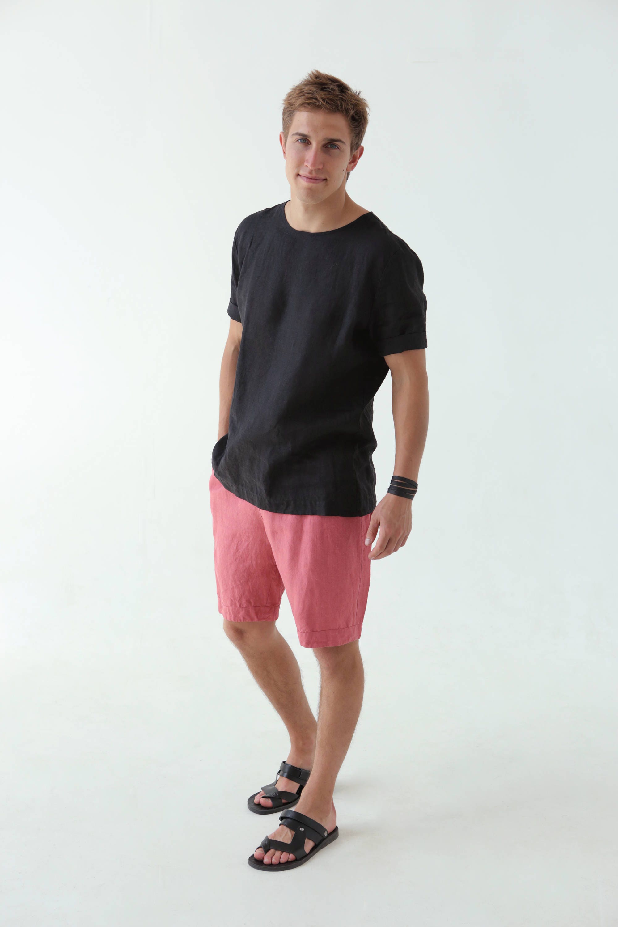 pink shorts outfit men