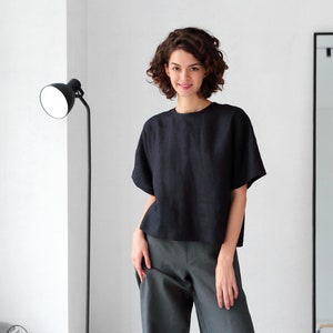 Womens linen t-shirt, Oversized top, Dropped shoulder blouse image 2