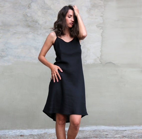 Mil millones Oscuro déficit Vestido de verano de lino Vestido negro con tirantes Vestido - Etsy España