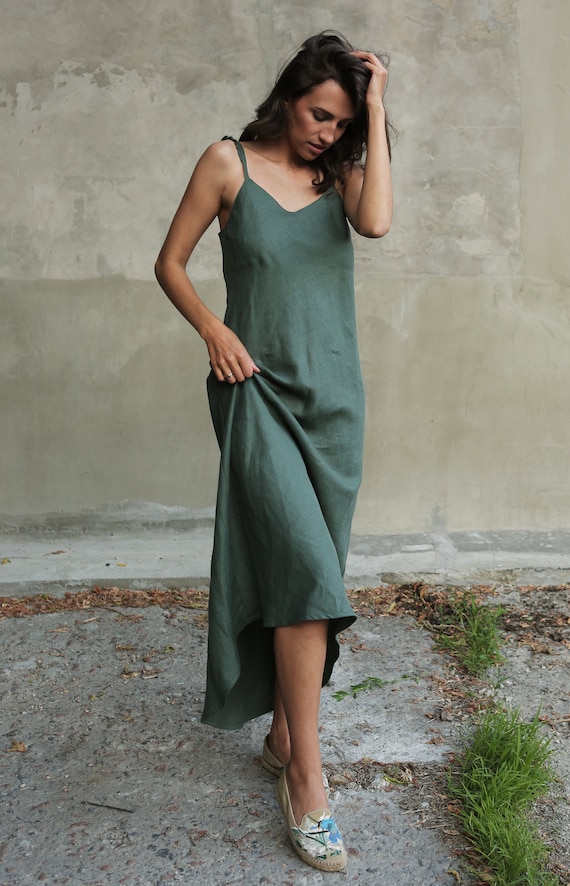 chinese dress ladies All The Girls Linen Maxi Dress Green
