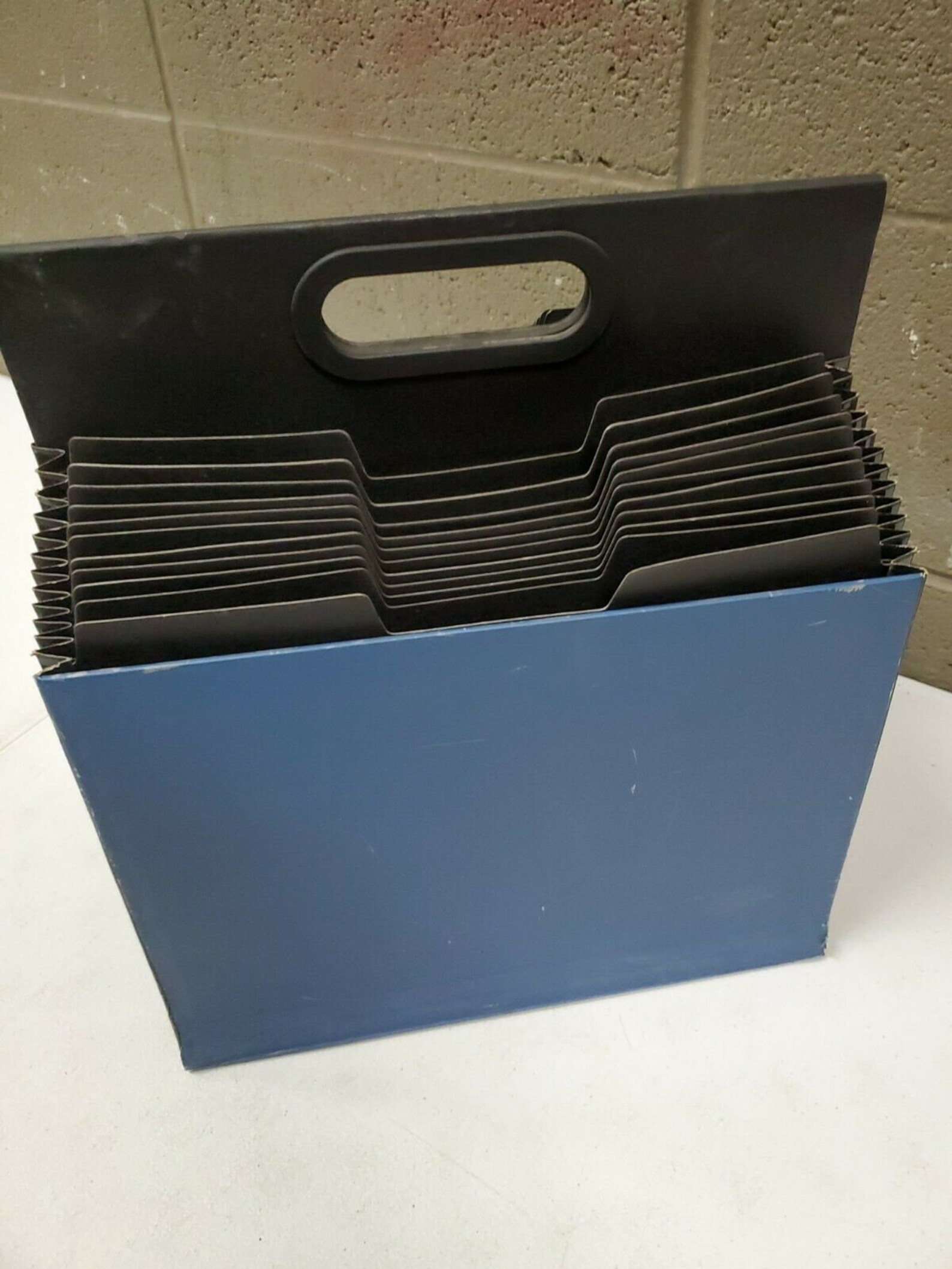 Vintage 24 pocket accordian file folder w/ handle blue black Etsy