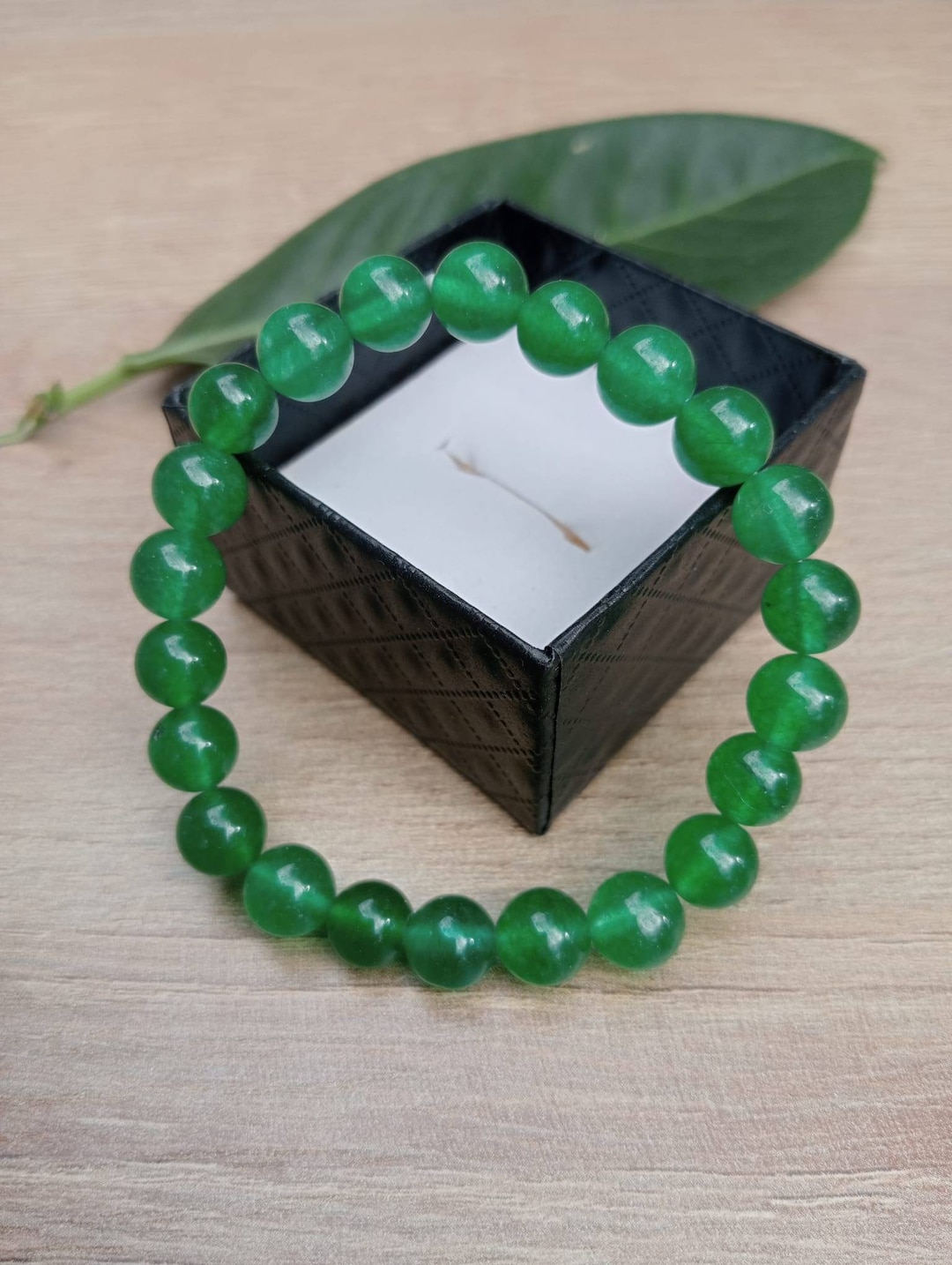Malaysian Green Jade Round Shaped Crystal Beaded Bracelet Etsy