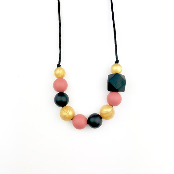feeding necklace