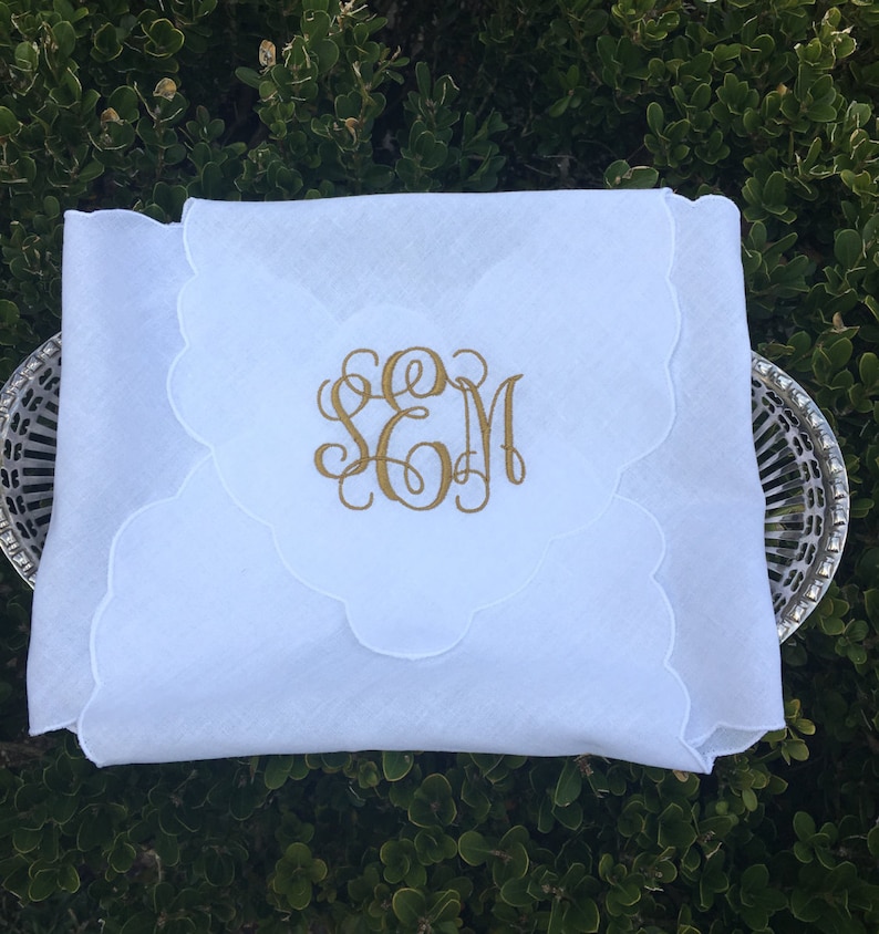 White Linen Monogrammed Bread Basket Liner Monogrammed Bun Etsy
