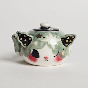 Pre order) Starry Universe Kitty Bebe (Aqua) - Oil Lamp - Korean traditional edition