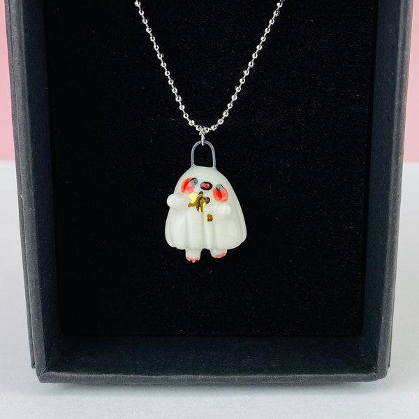 Creepy Ghost Bebe necklace 1