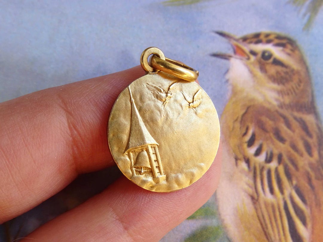 ANCIENNE MÉDAILLE PLAQUÉE Or Vierge Marie Lourdes Art Déco EUR 25,00 - FR