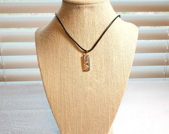 sea shell pendant & necklaces with 22 inch leather rope starter neckless