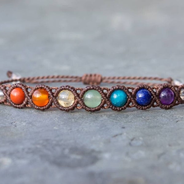 Bracelet 7 Chakra, bracelets de perles en macramé, bijoux de guérison en cristal, cadeaux de yoga spirituel, mala d'énergie de pierres précieuses, bijoux hippie boho