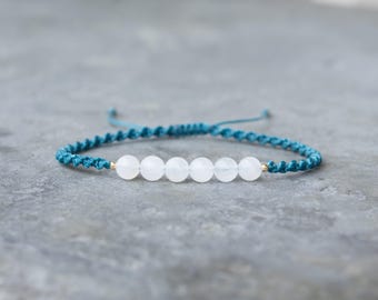 Moonstone Bracelet – Macrame Gemstone Jewellery, Healing Crystal Gift