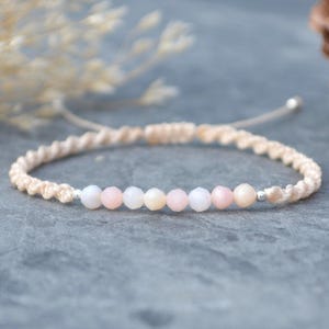 Pulsera de ópalo rosa hecha a mano: cuentas de plata de ley, delicada joyería de macramé, piedra preciosa que conecta con la tierra, pulsera apilable bohemia, regalo para ella